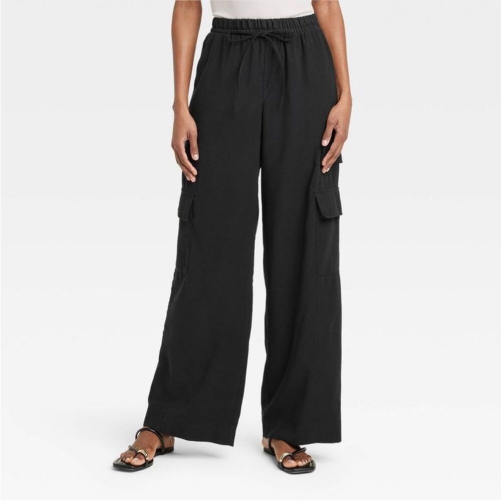 A New Day Women's High Rise Wide Leg Black Cargo Pants